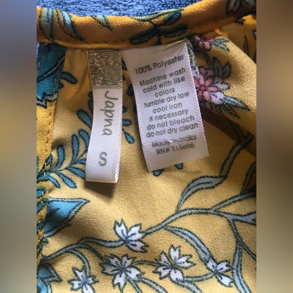 Yellow Floral Blouse - Picture 5 of 5